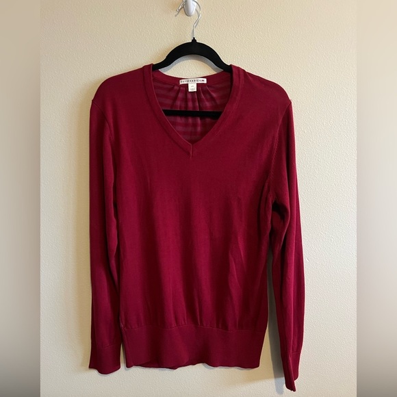 Cutter & Buck Women’s top- red size Large - Picture 2 of 3
